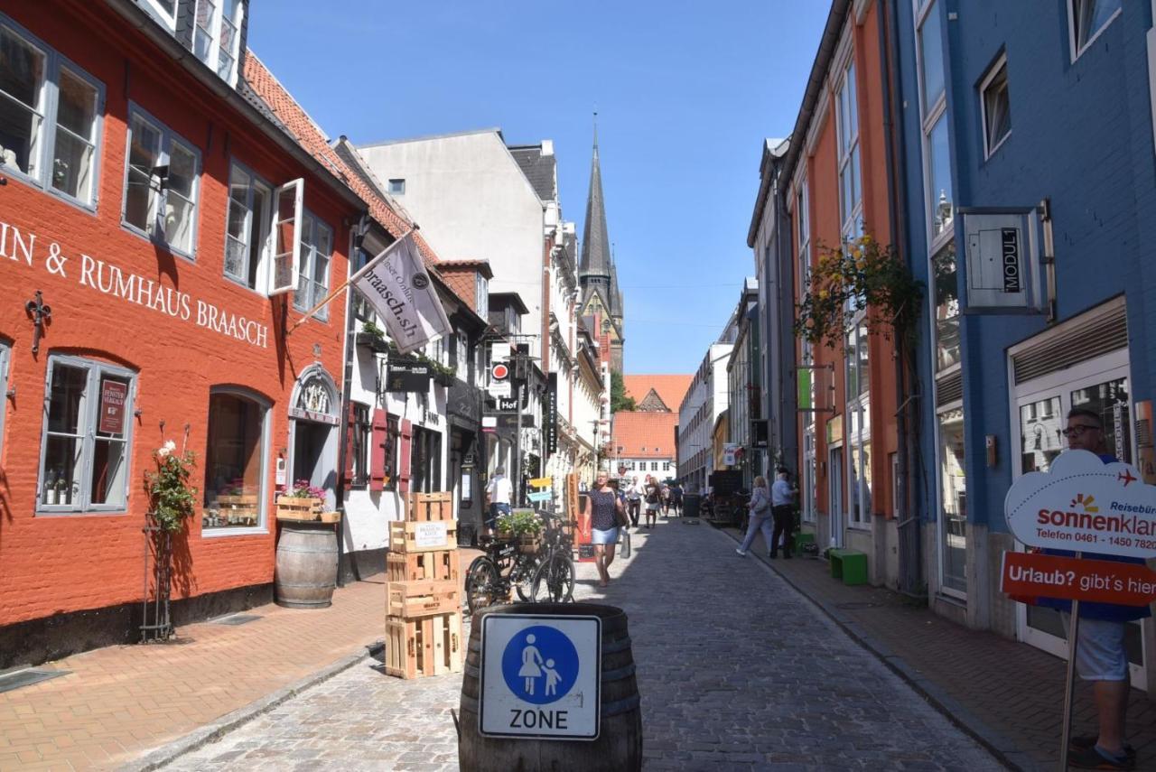 Fewo1846 - An Der Alten Kaffeeroesterei - Stilvoll Eingerichtete 2-Zimmer-Wohnung Im Stadtzentrum 플렌스부르크 외부 사진